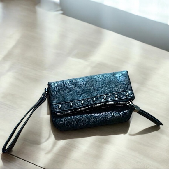 Black Pebbled Leather J.Lo Wristlet•Folder over•Studded• Zipper•Clutch•Night Out - Picture 1 of 12